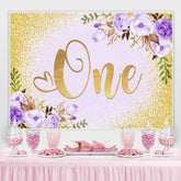 Toile de fond 1er anniversaire violet floral et paillettes dorées